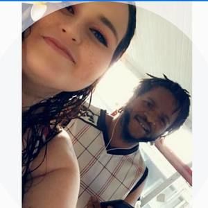 Meet your Posher, Makayla